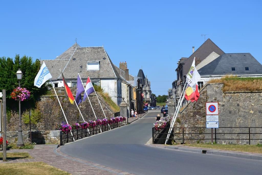 Вилла L'Escale Des Remparts Rocroi Экстерьер фото